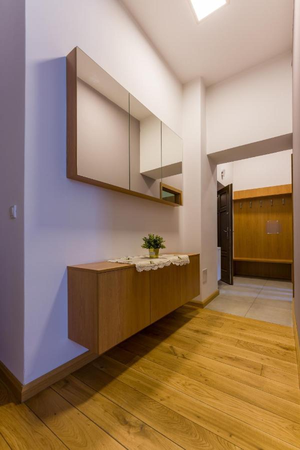 Apartments At The Wawel Hill Краків Екстер'єр фото